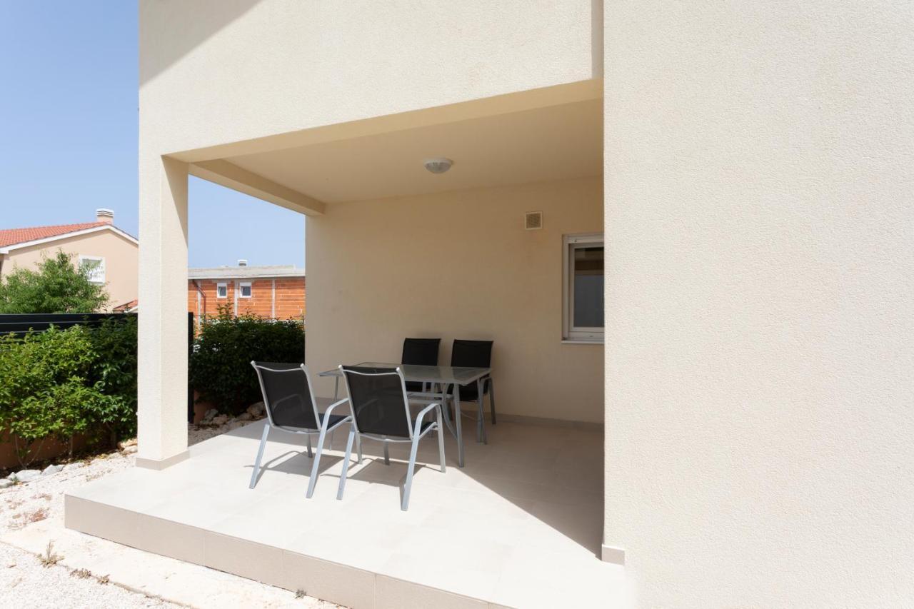 Ferienwohnung Atena Zaton Nin Exterior foto