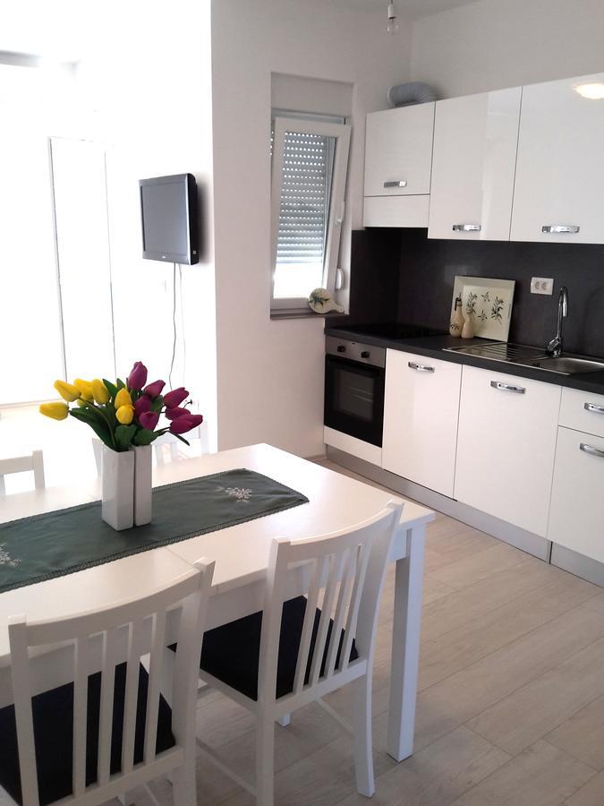 Ferienwohnung Atena Zaton Nin Exterior foto